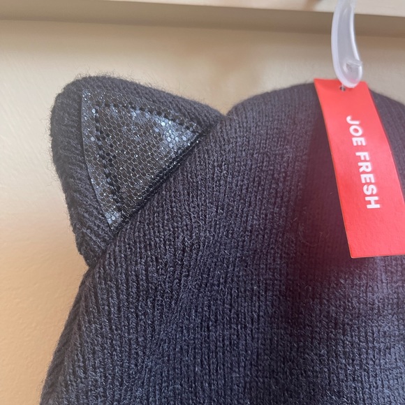 Black Car Beanie Hat - Picture 2 of 4